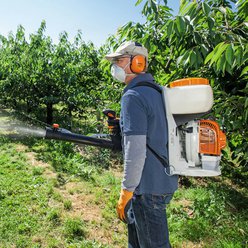 Motorový rosič STIHL SR 200 Motorový rosič STIHL SR 200